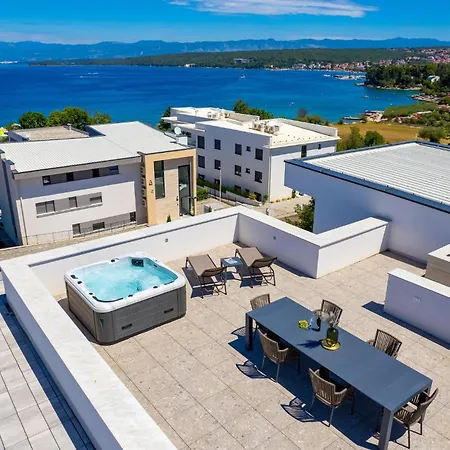 In With House Sea View מאלינסקה