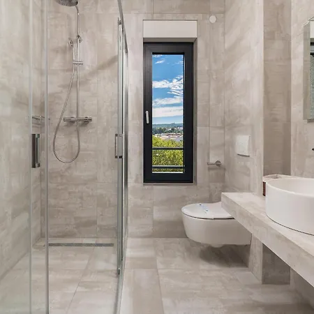 Διαμέρισμα In With House Sea View Malinska